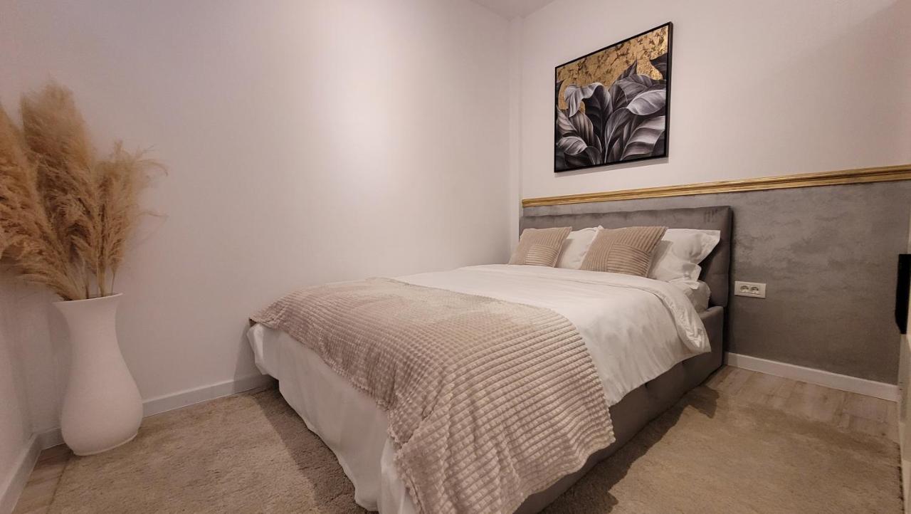Apartament Luxury Mansion Bucureşti